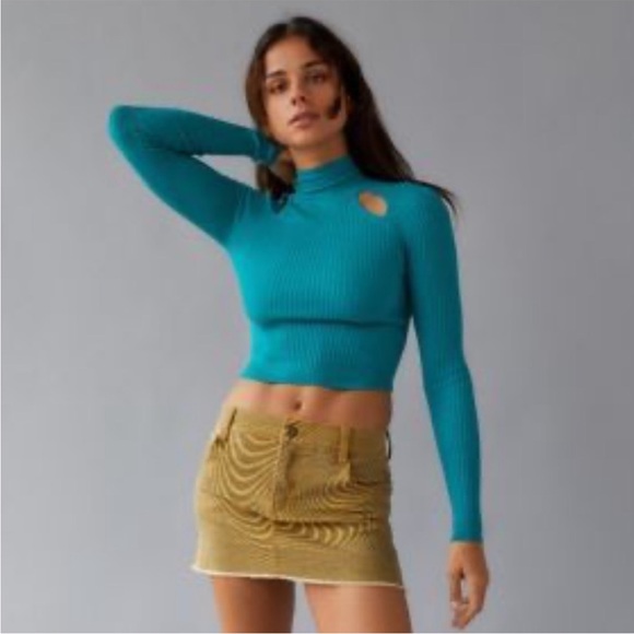 Urban Outfitters Sweaters - NWT Urban Outfitters Aria Ribbed Cutout Turtleneck Sweater in Teal